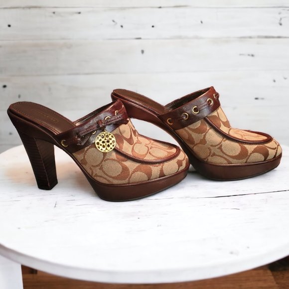 Coach Jodey Sig Mules A3623 Like New Without Tags Size 7 1/2 B - Picture 2 of 7
